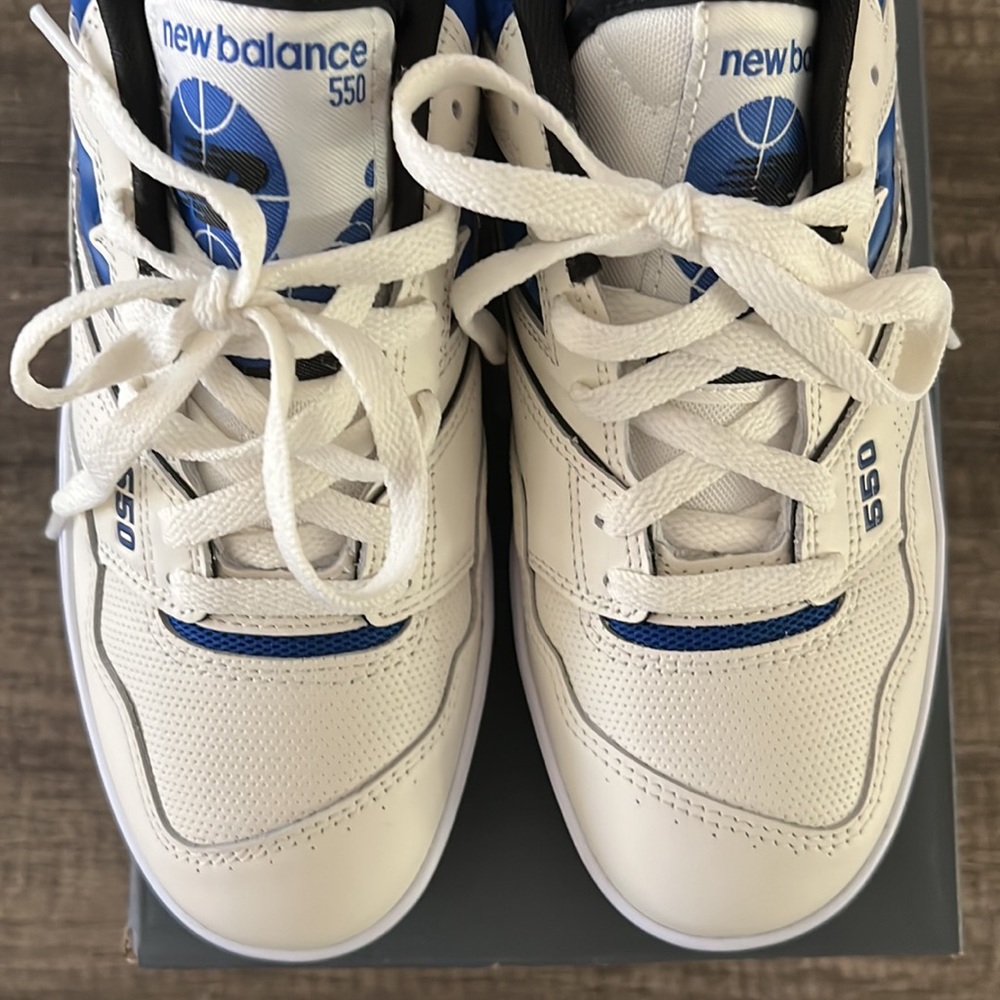 New Balance 550 Sea Salt Team Royal - Size M 9 - NWT - Picture 8 of 10